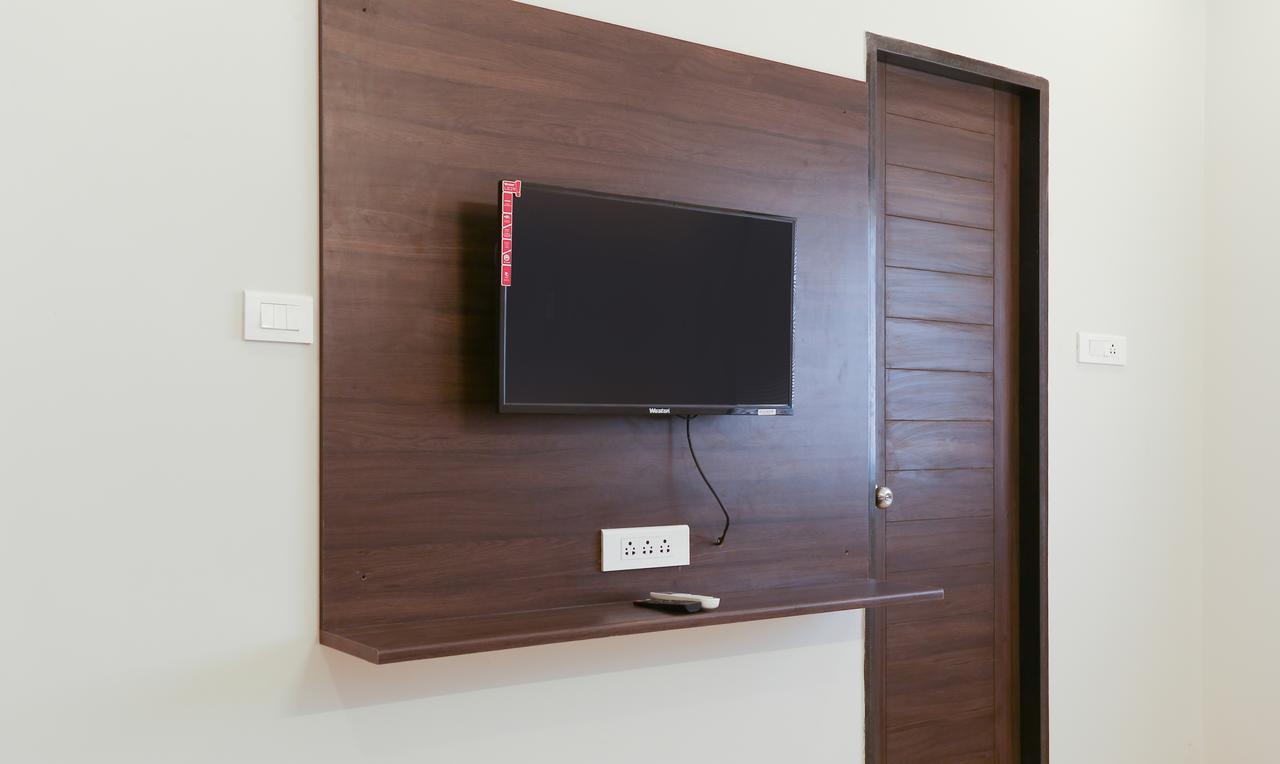 Treebo Hi Line Apartments Kalapatti Κοϊμπατόρε Εξωτερικό φωτογραφία
